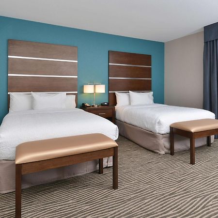 Hampton Inn & Suites Des Moines Downtown Bagian luar foto