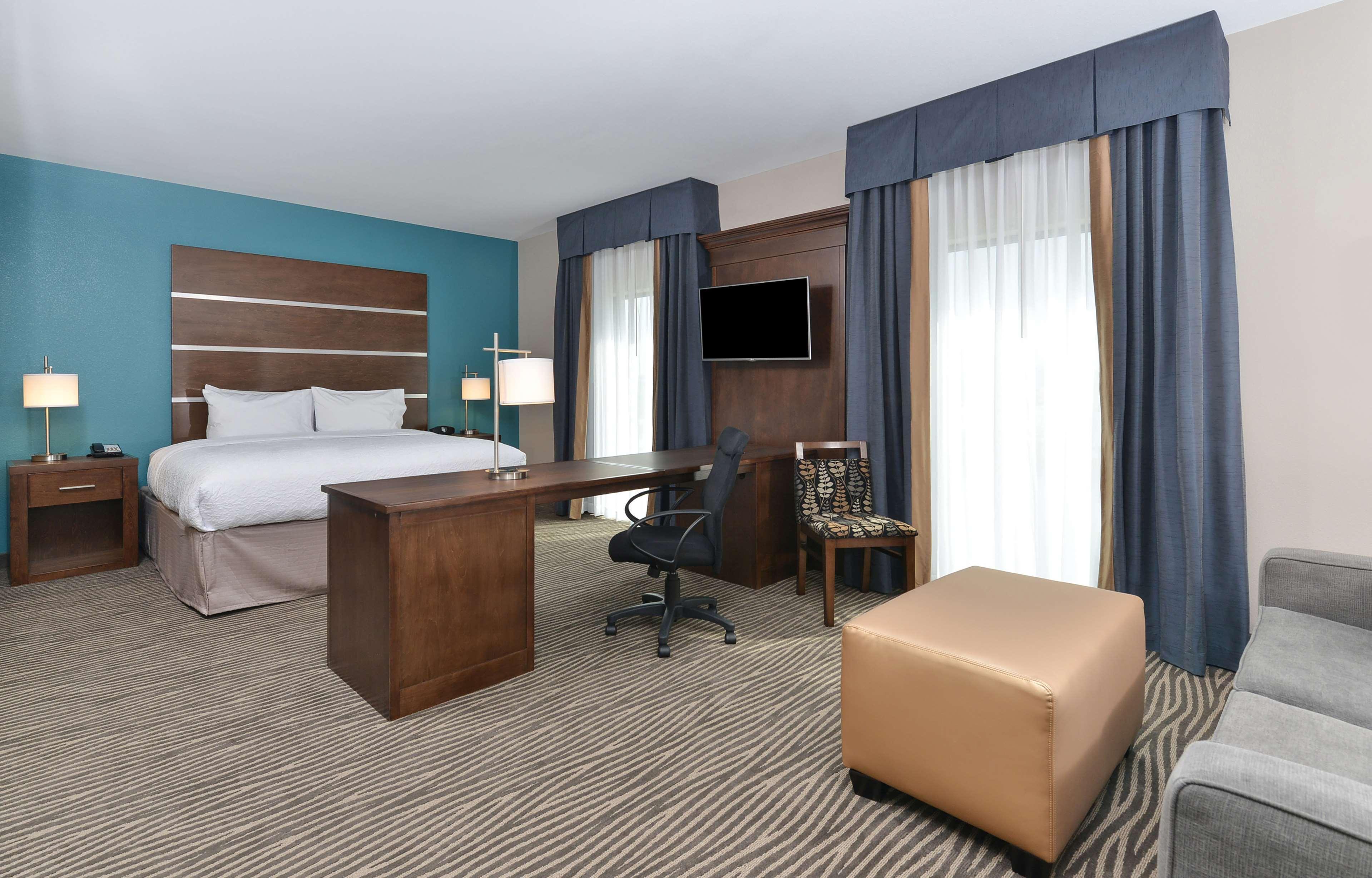 Hampton Inn & Suites Des Moines Downtown Bagian luar foto