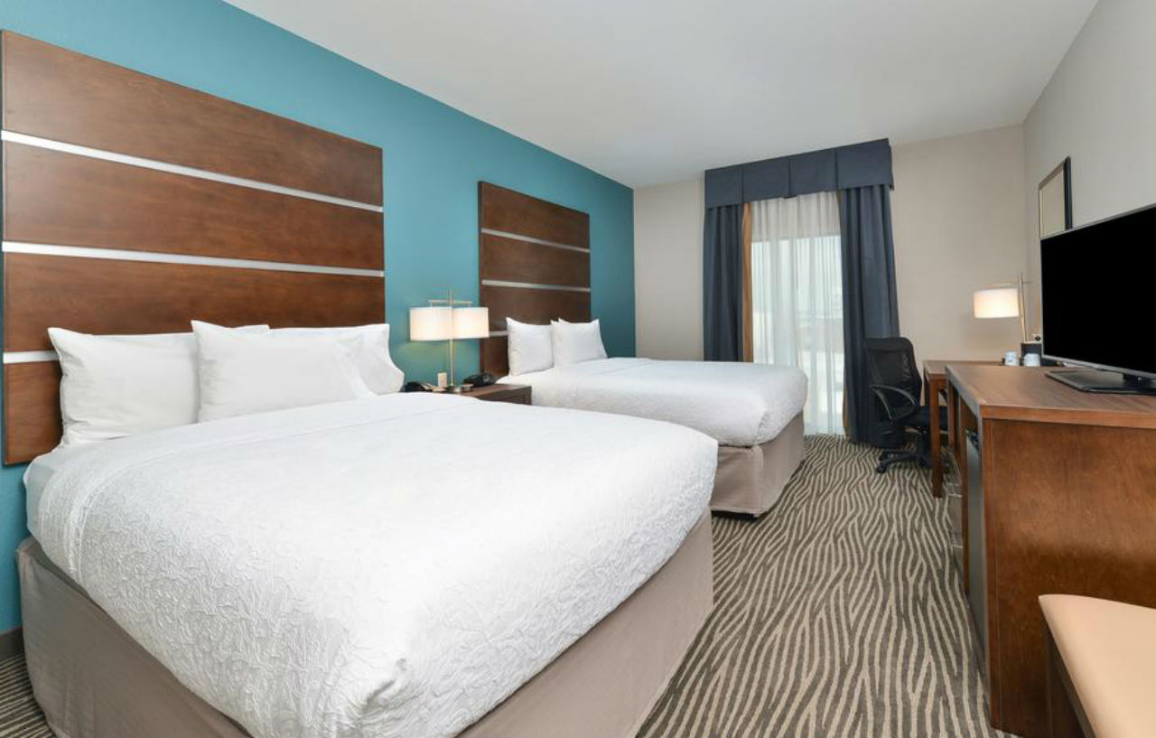 Hampton Inn & Suites Des Moines Downtown Bagian luar foto